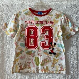 Tokyo Disney Resort 83 Mickey, Minnie & Friends The Kingdom of Dreams T-Shirt